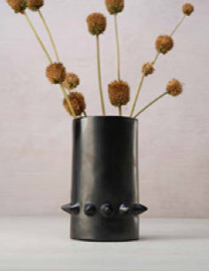 ONORA Florero Xochichalco Barro Negro