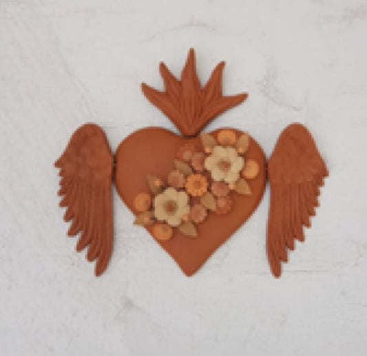 ONORA Corazón Pastillaje Natural Barro Con Alas