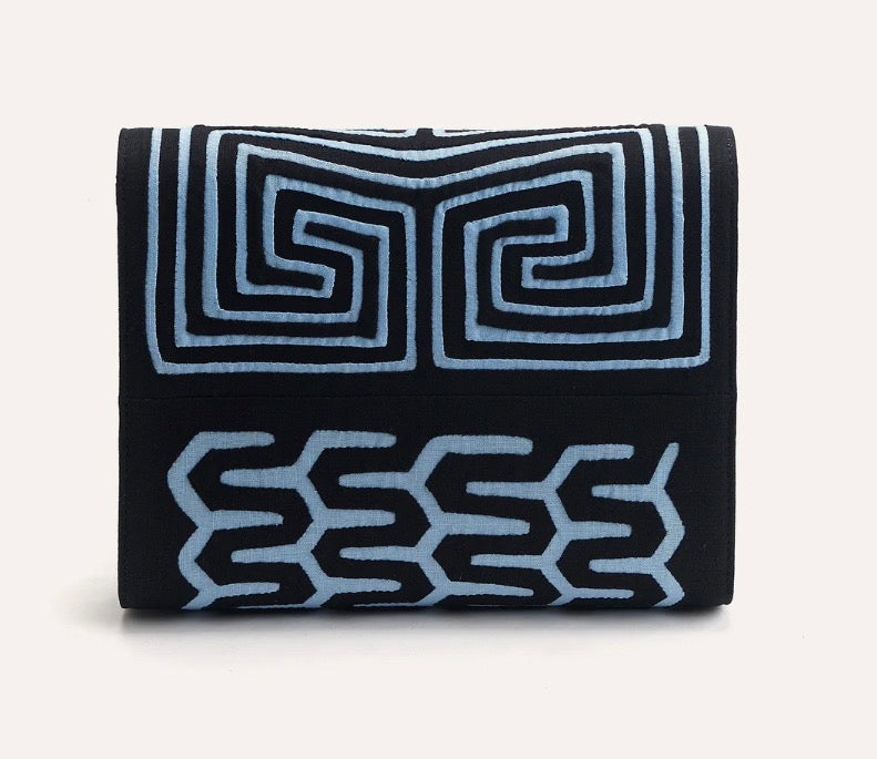 Maisi in Light Blue Clutch