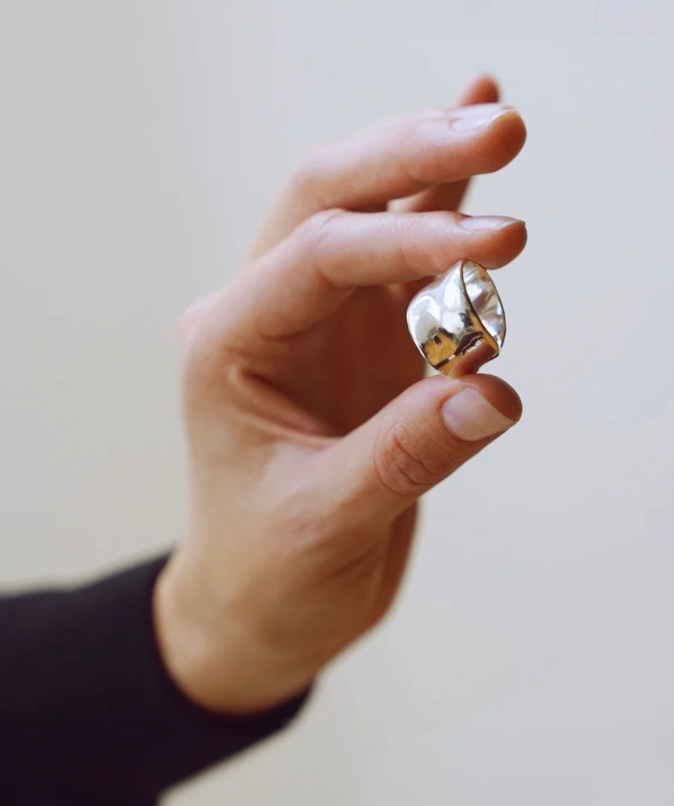 Hoja Ring