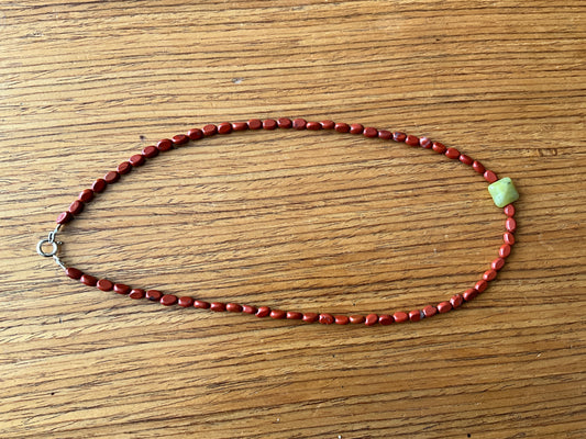 Green aventurine and red onyx beads necklace